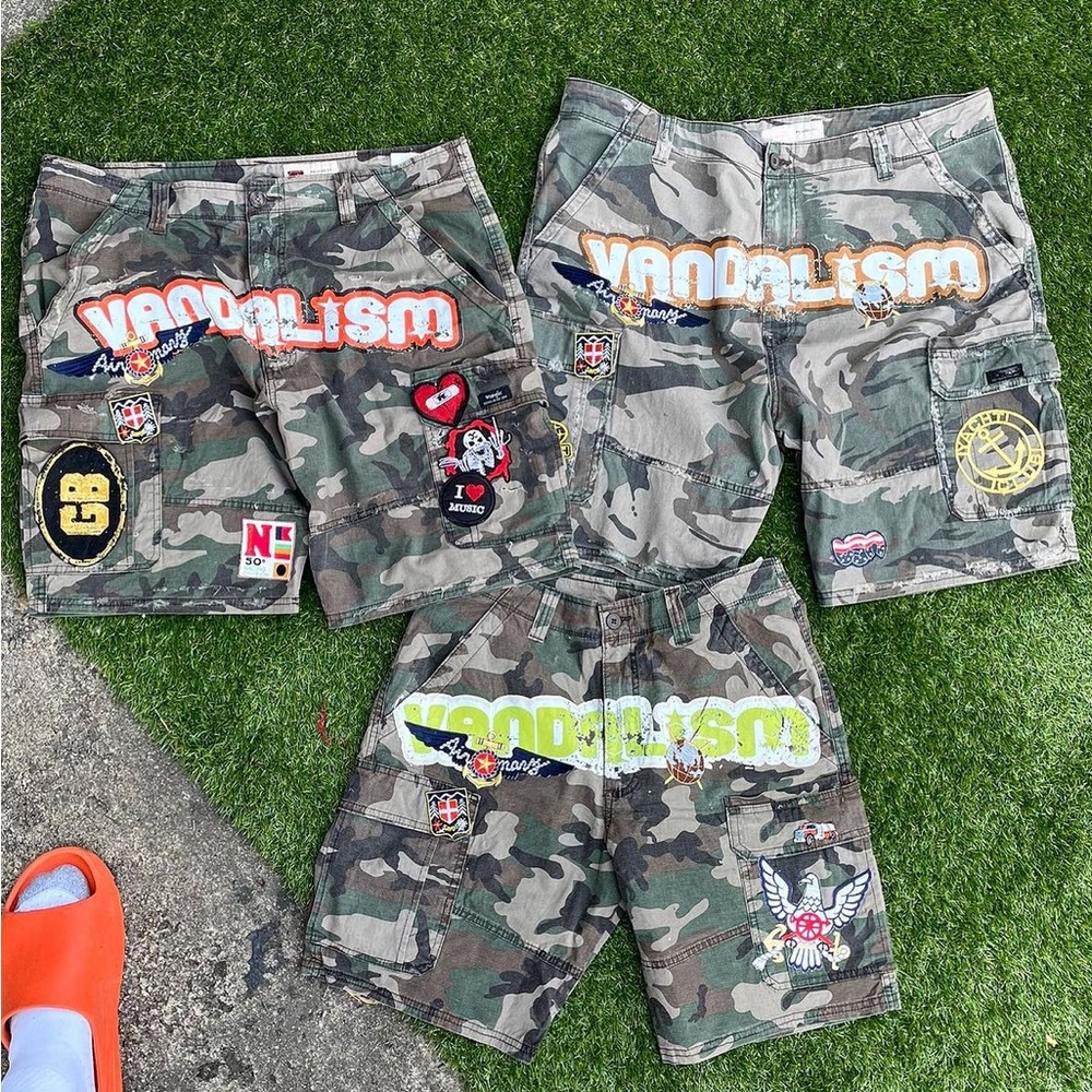 Vandalism shorts